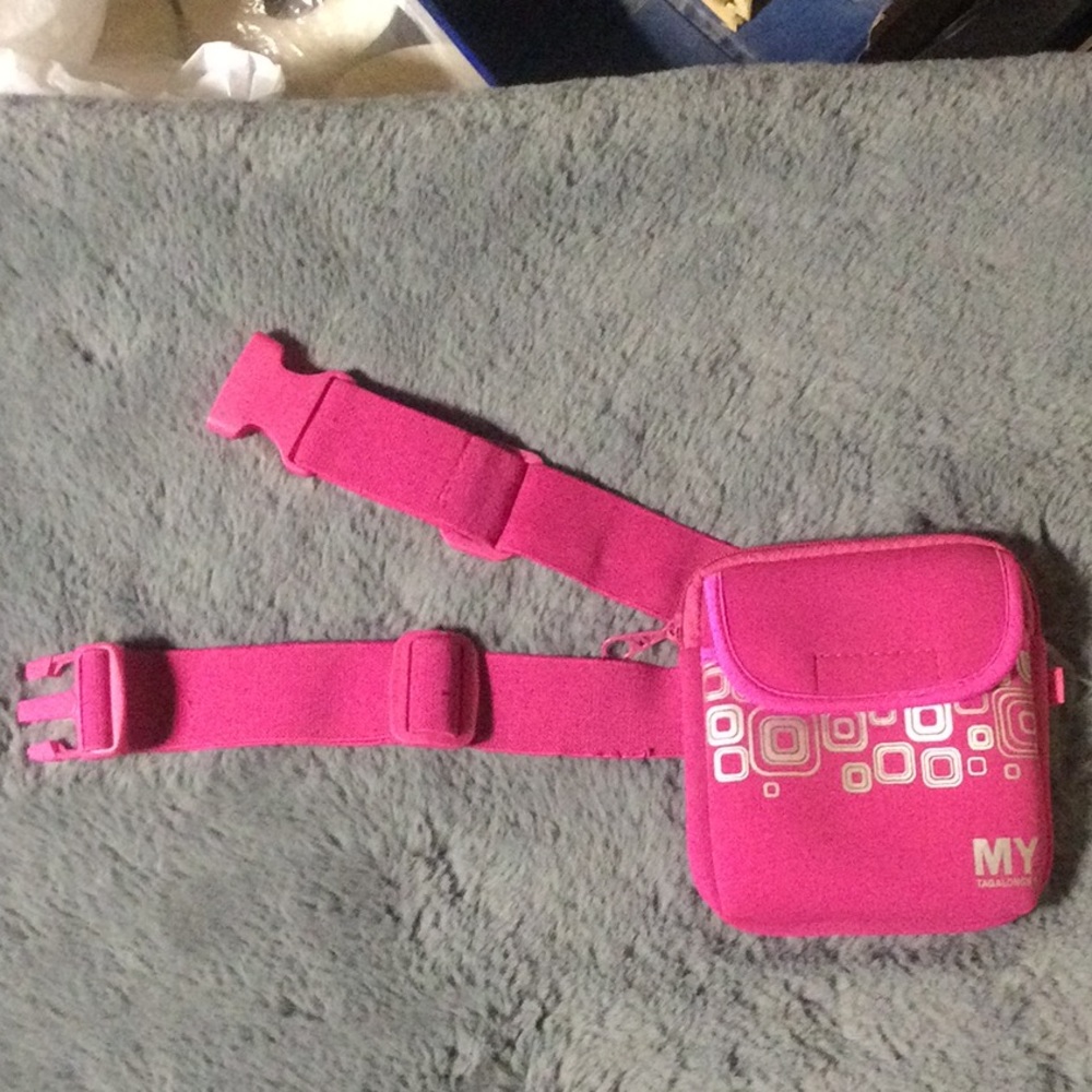 My Tagalongs pink workout hip bag